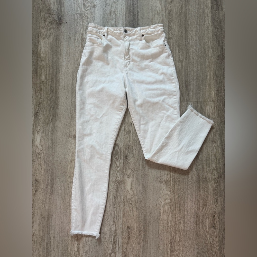 Abercrombie & Fitch White Skinny Jeans High-Waisted